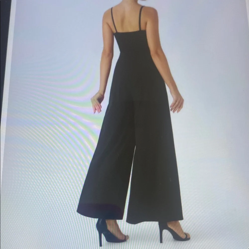 XLARGE.  HALARA BREEZEFUL BACKLESS SPLIT LEG TIE JUMPSUIT - Picture 2 of 9